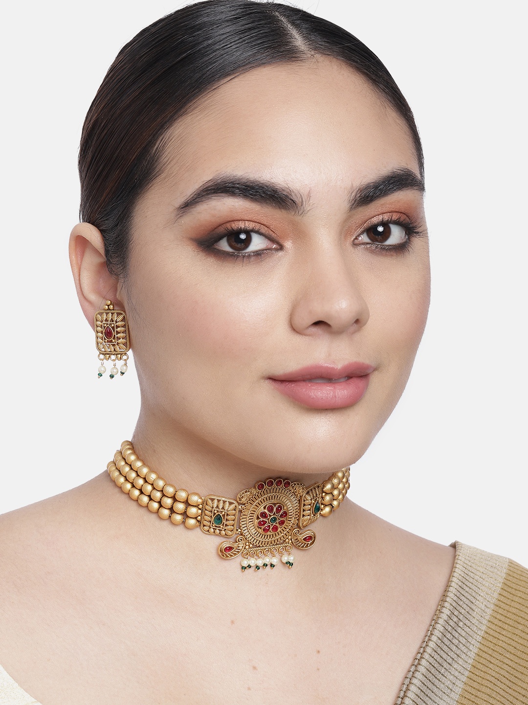 

Onaifa Gold-Plated Stone-Studded & Beaded Choker Jewellery Set