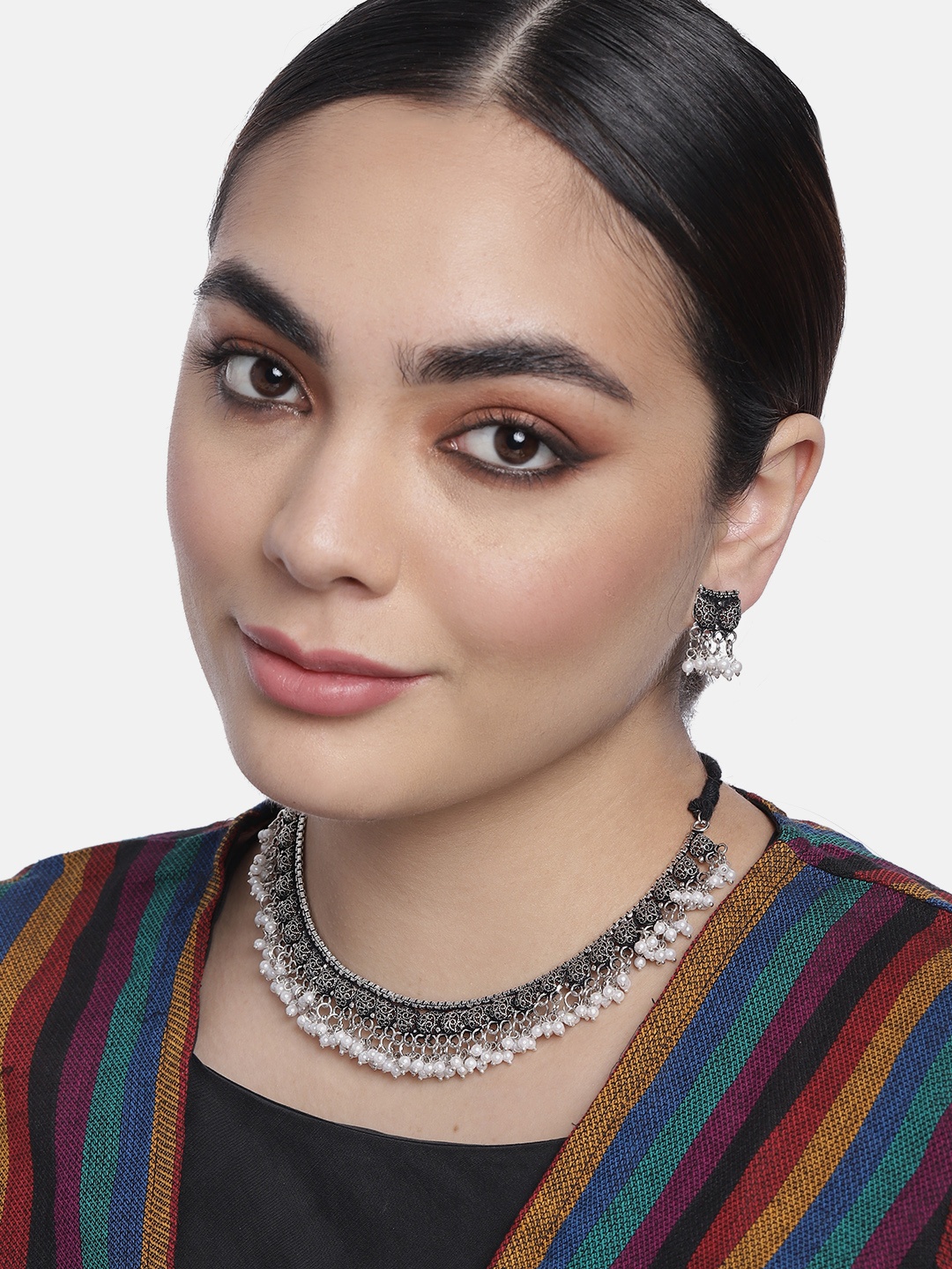 

Onaifa Silver-Plated Oxidised Stone-Studded Jewellery Set