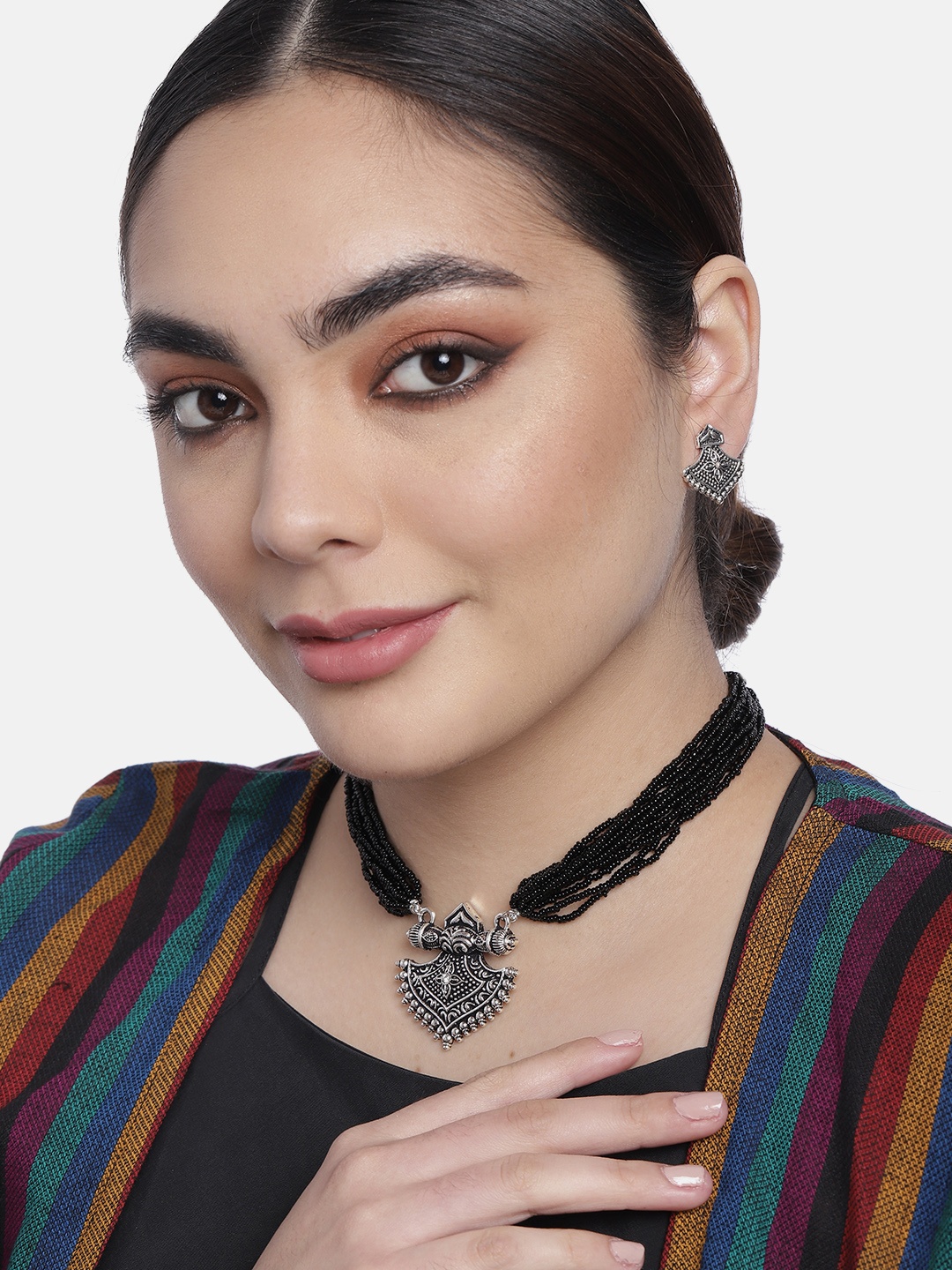 

Onaifa Silver-Plated Oxidised Beaded Multistrand Jewellery Set