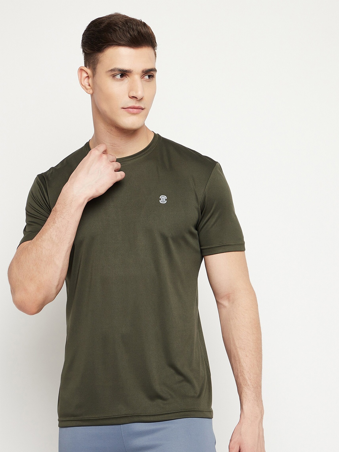 

MOZAFIA Men Olive Green T-shirt