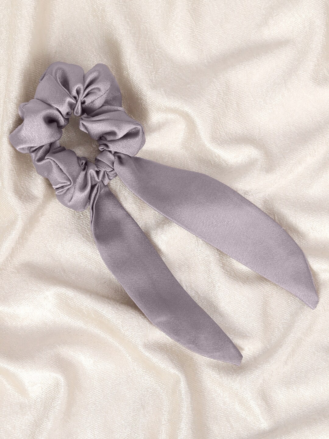 

Mueras Women Lavender Long Tail Satin Scrunchie