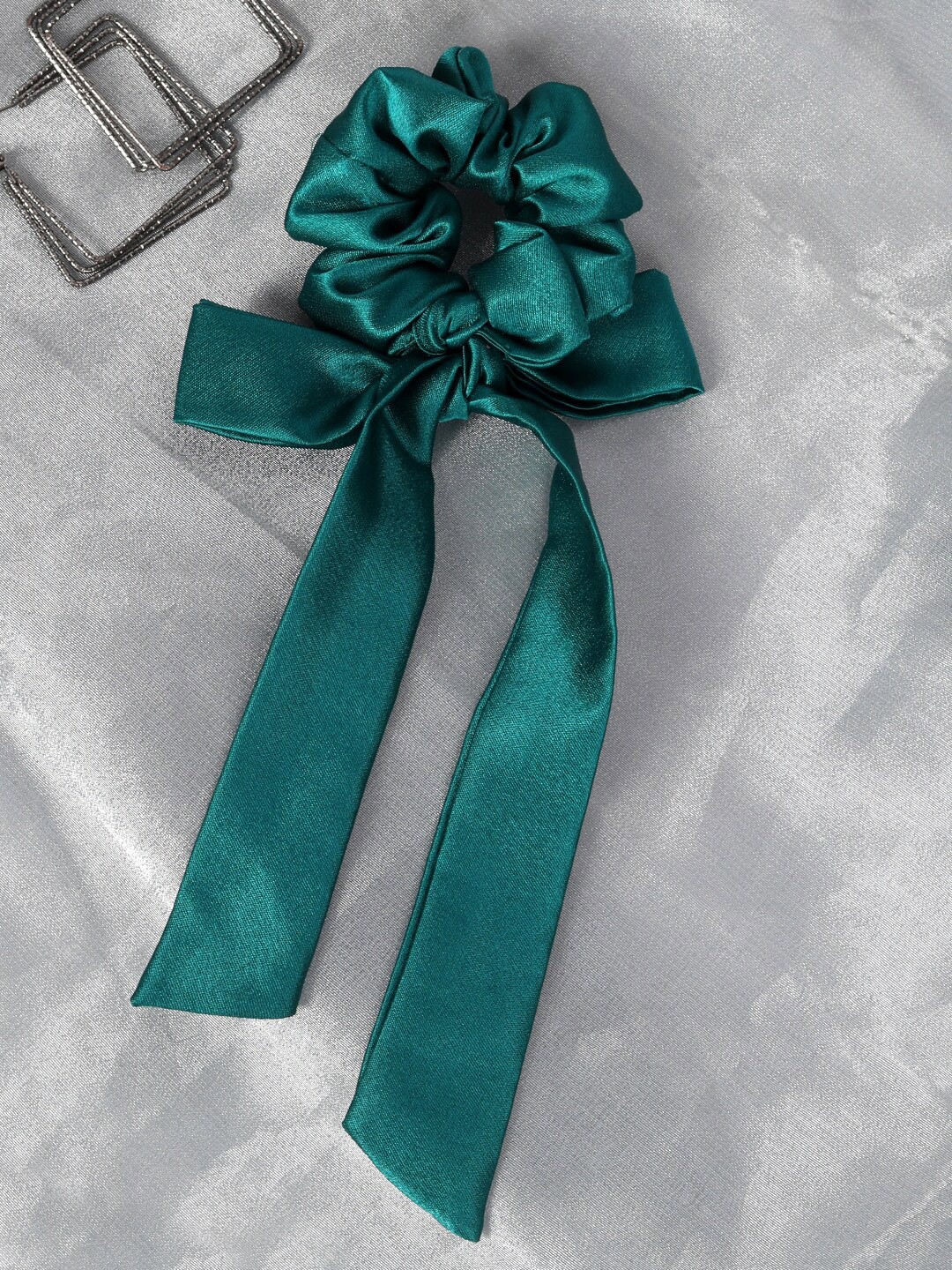 

Mueras Women Green Satin Ribbon Scrunchie