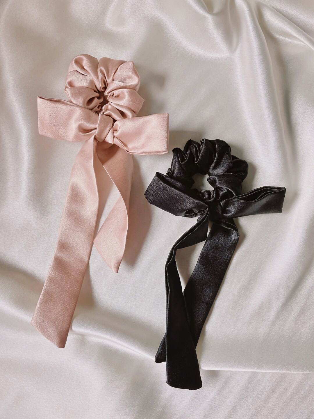 

Mueras Women Black & Rose Gold Set of 2 Ponytail Holders
