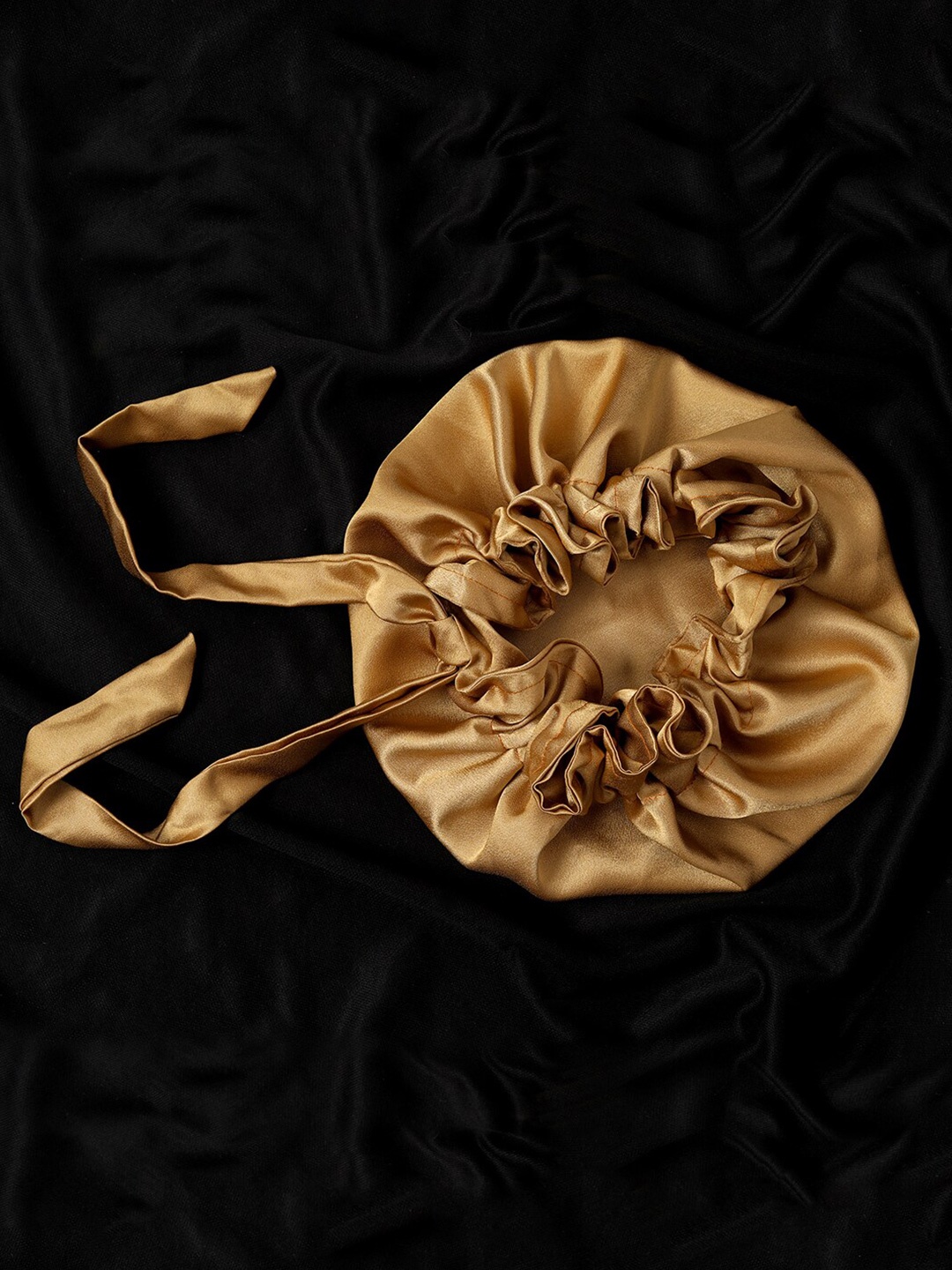 

Mueras Women Gold-Toned Hair Bonnet