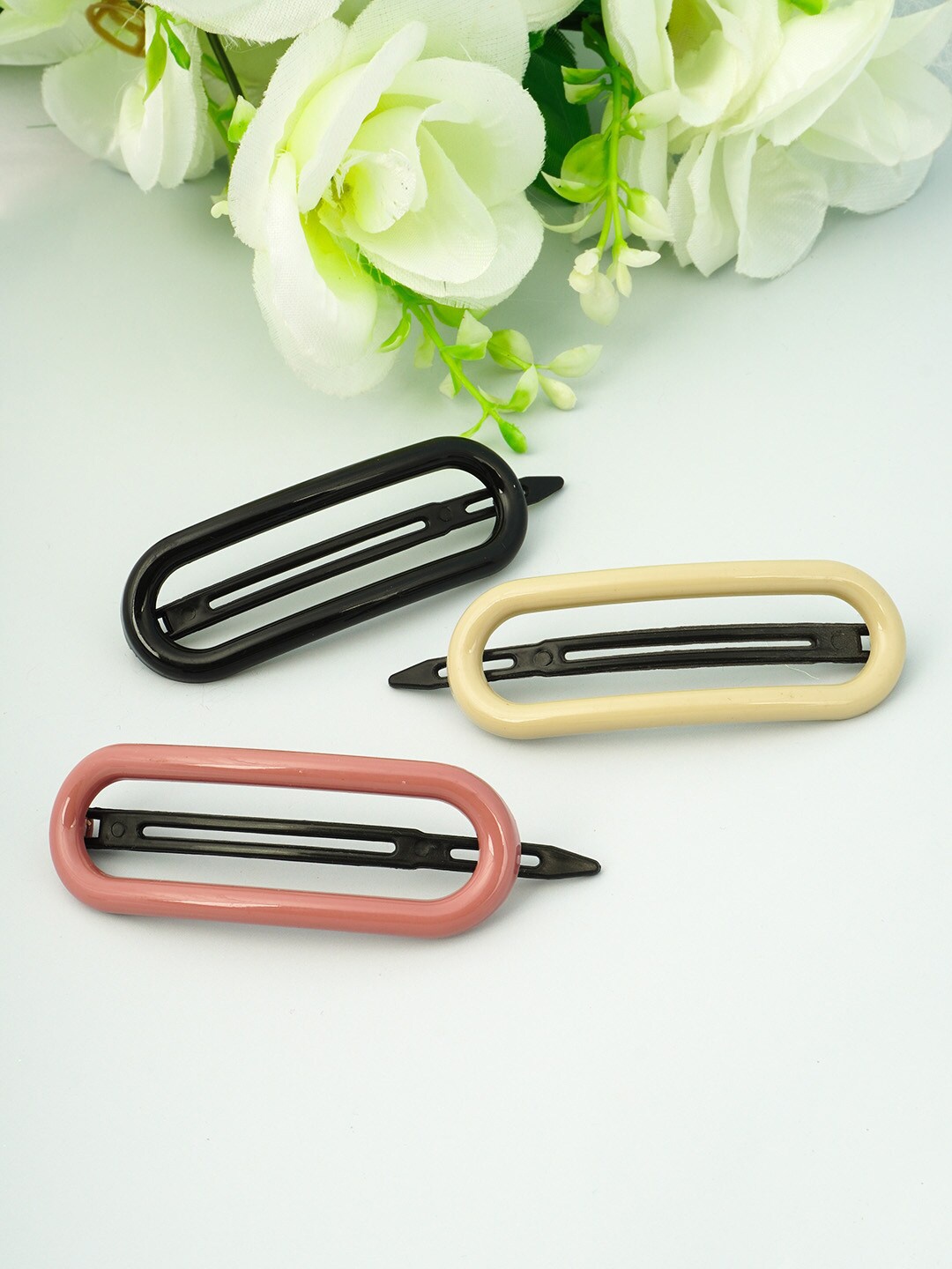 

Ferosh Women Black & Yellow Set of 3 Tic Tac Hair Clip