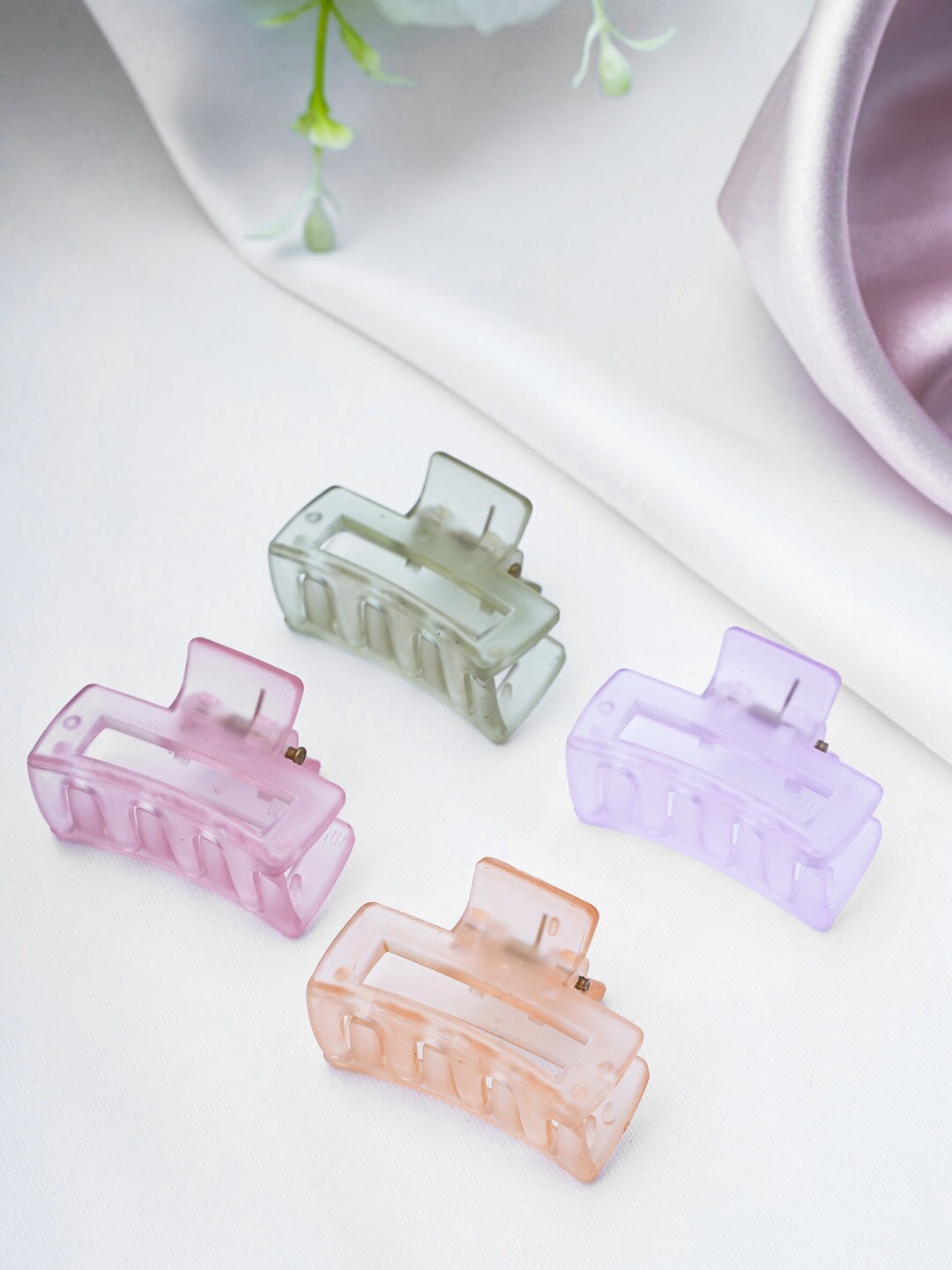 

Ferosh Women Green & Purple Set Of 4 Embellished Claw Clip