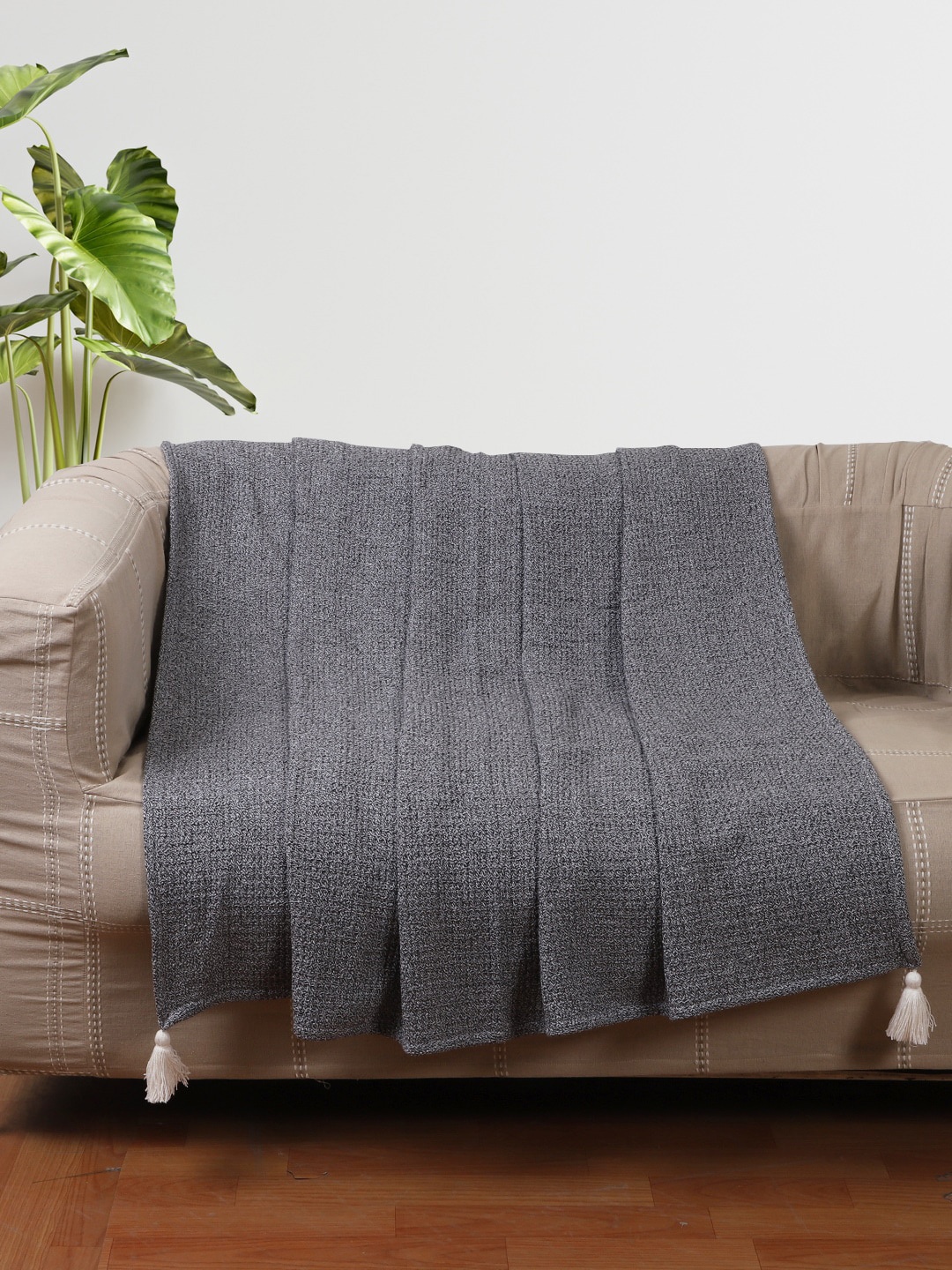 

Jamio Firati Black Textured Pure Cotton Blanket