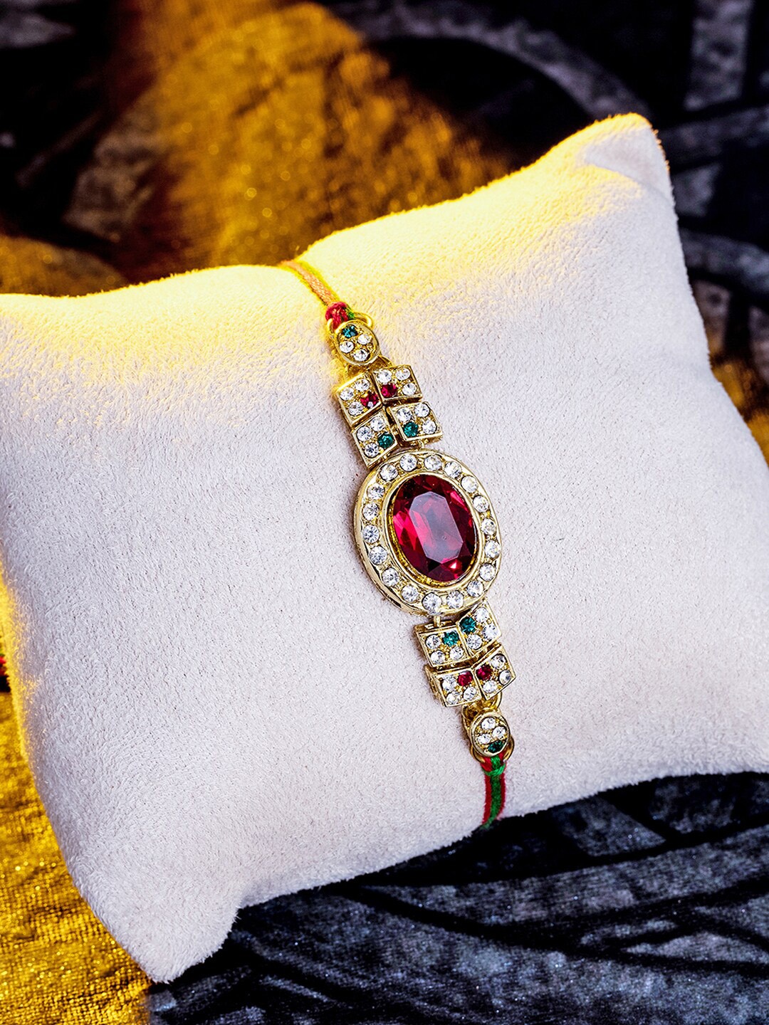 

Sukkhi Rakhi Gold-Plated Rakhi with Roli Chawal & Greeting Card