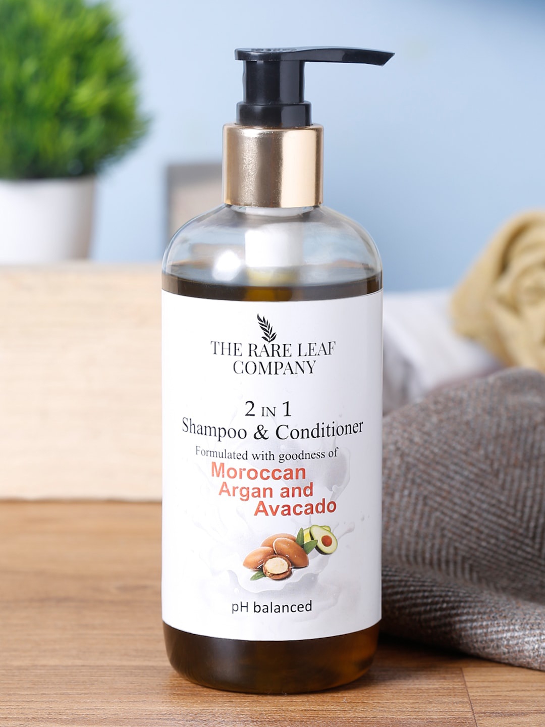 

THE RARE LEAF COMPANY 2 in One Shampoo 300ml, Green