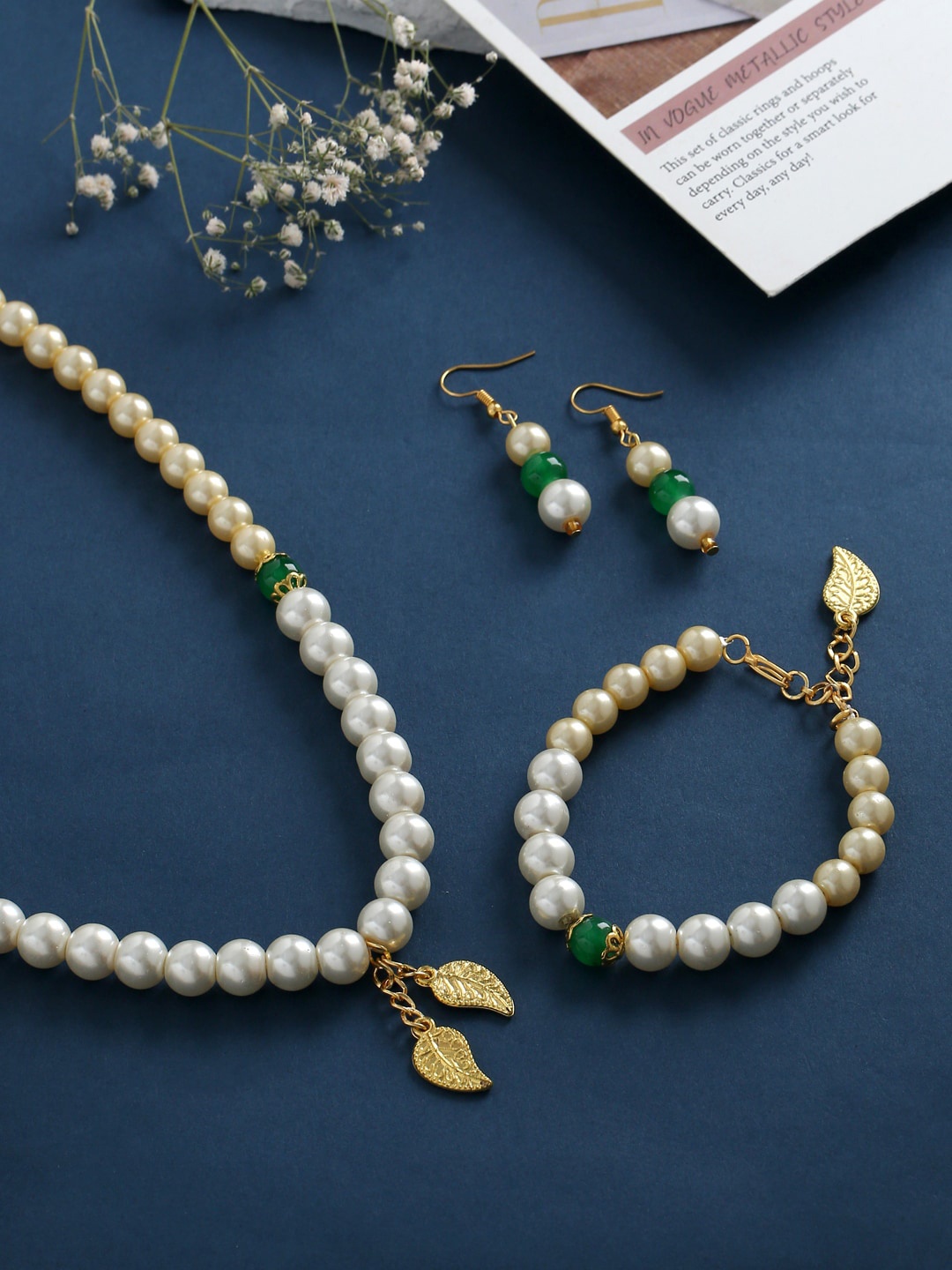

VIRAASI Women Gold-Plated White Pearl Beaded Jewellery Set