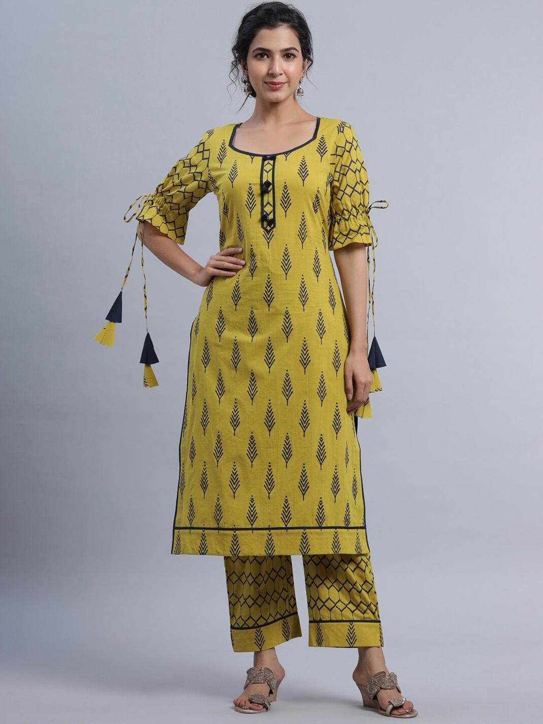 

Indian Virasat Women Yellow Ethnic Motifs Printed Pure Cotton Kurta With Trouser