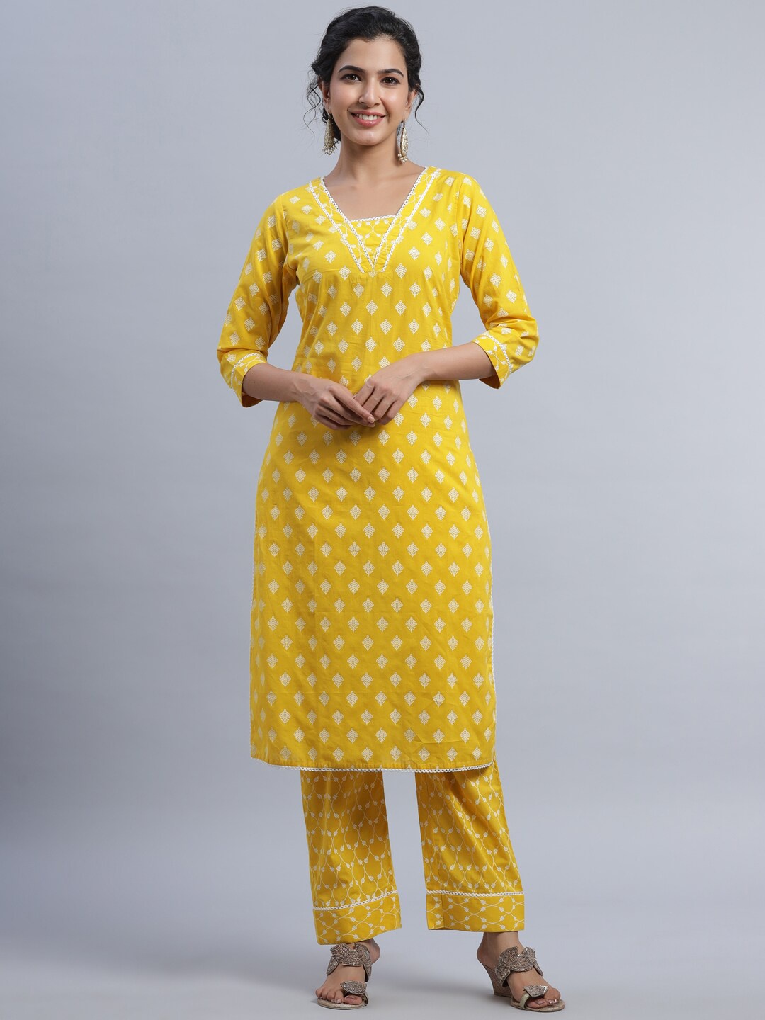 

Indian Virasat Women Yellow Ethnic Motifs Printed Pure Cotton Kurta with Trousers