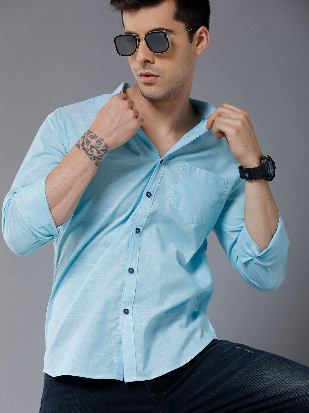 

YOVISH Men Blue Smart Self Design Slim Fit Casual Shirt