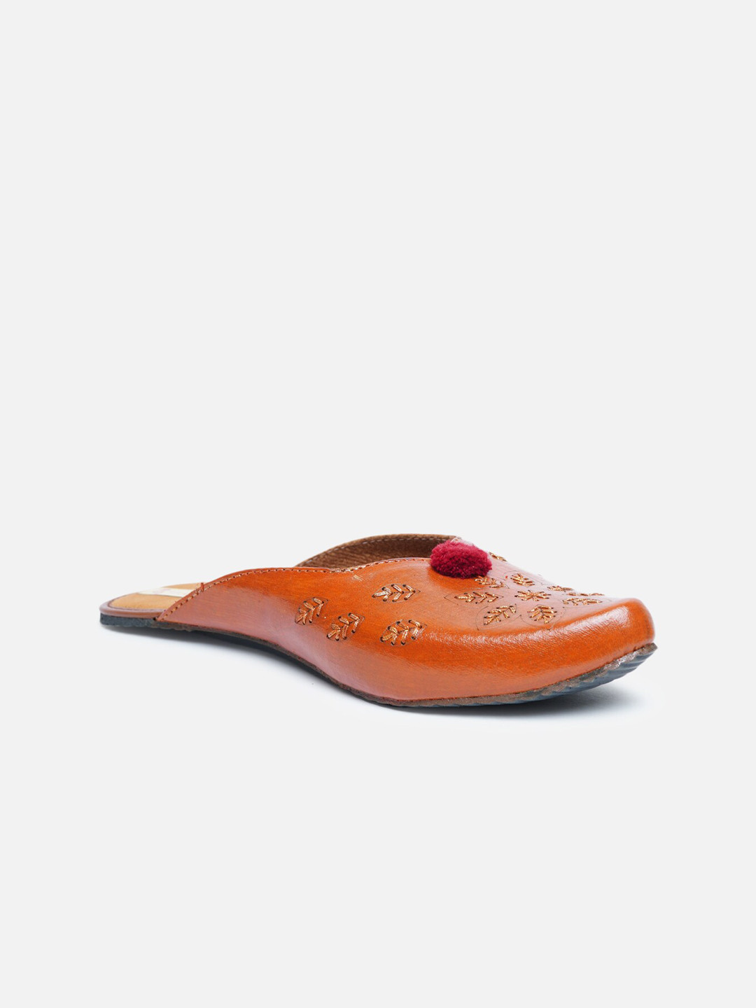

Ta Chic Women Brown Ethnic Flats