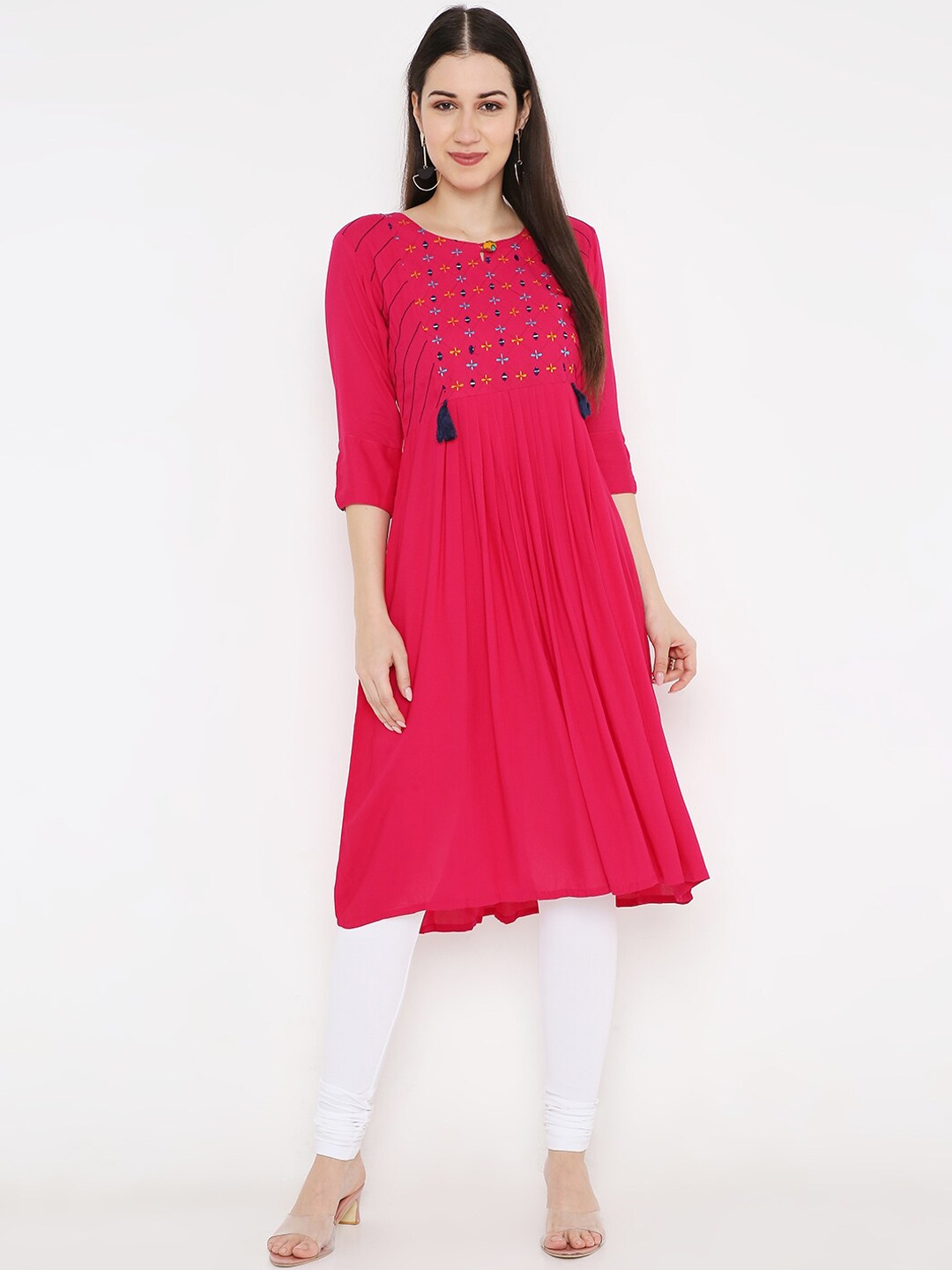 

Peppertree Women Pink Ethnic Motifs Thread Work Kurta