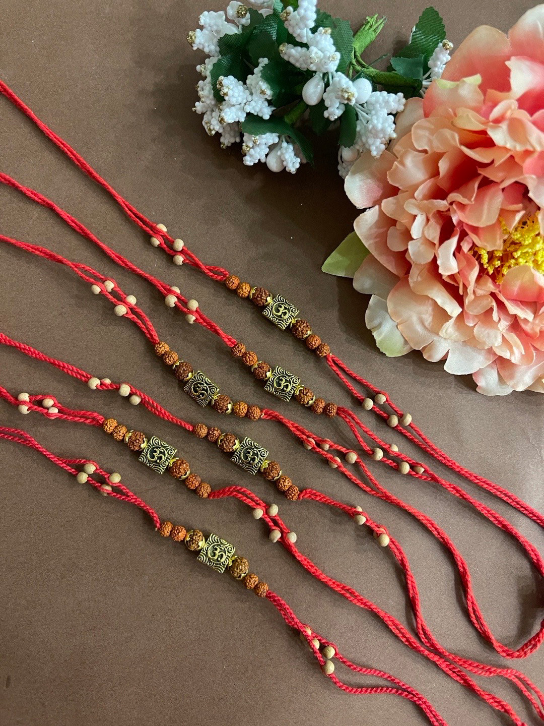 

Digital Dress Room Men Set Of 6 Red & Green Coloured Om Rudraksha Beaded Rakhi, Gold