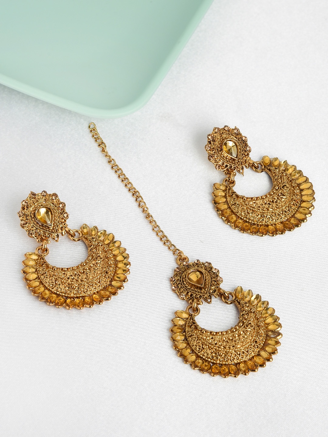 

Zaveri Pearls Gold-Toned Jewellery Set