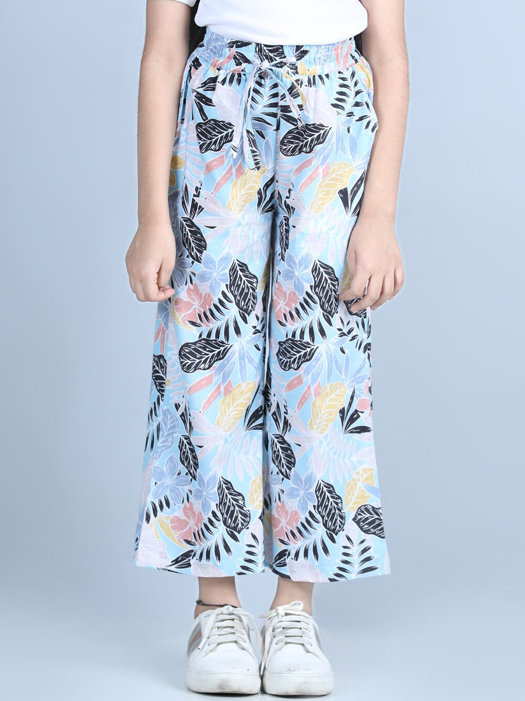 

luyk Girls Blue Floral Printed Relaxed Straight Leg High-Rise Trousers