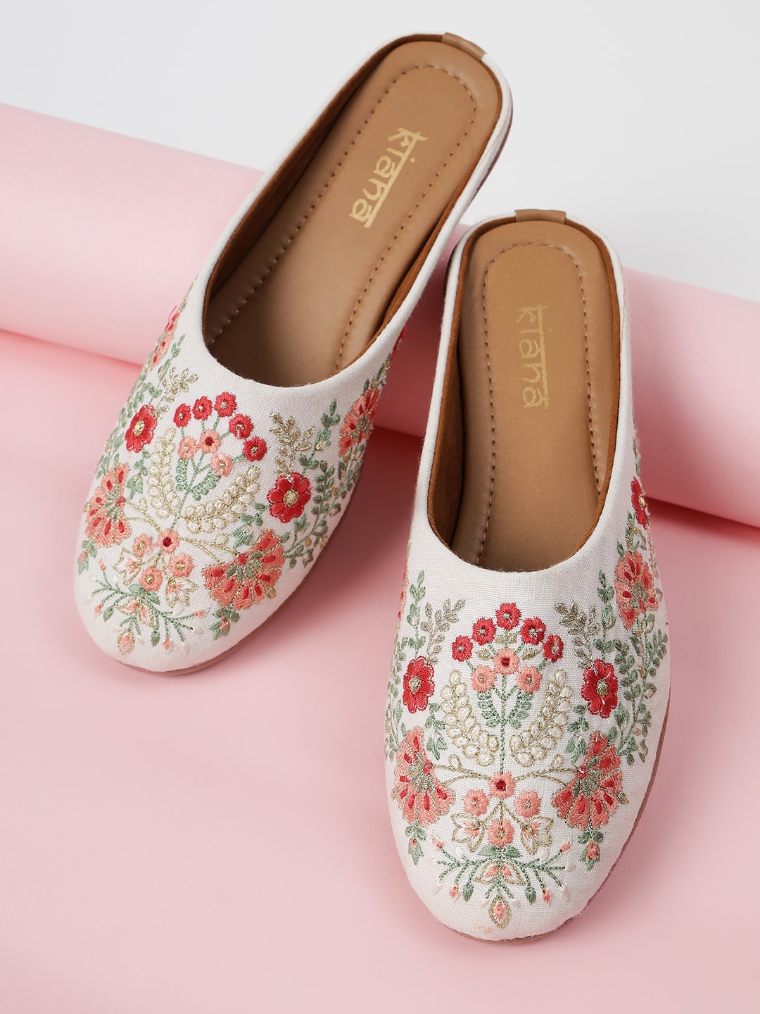 

Kiana Women Off White Embellished Leather Ethnic Flats