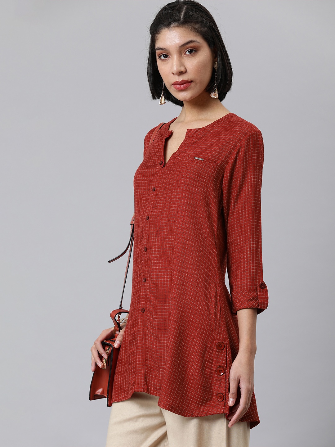 

ETIQUETTE Women Red & White Checked Kurta