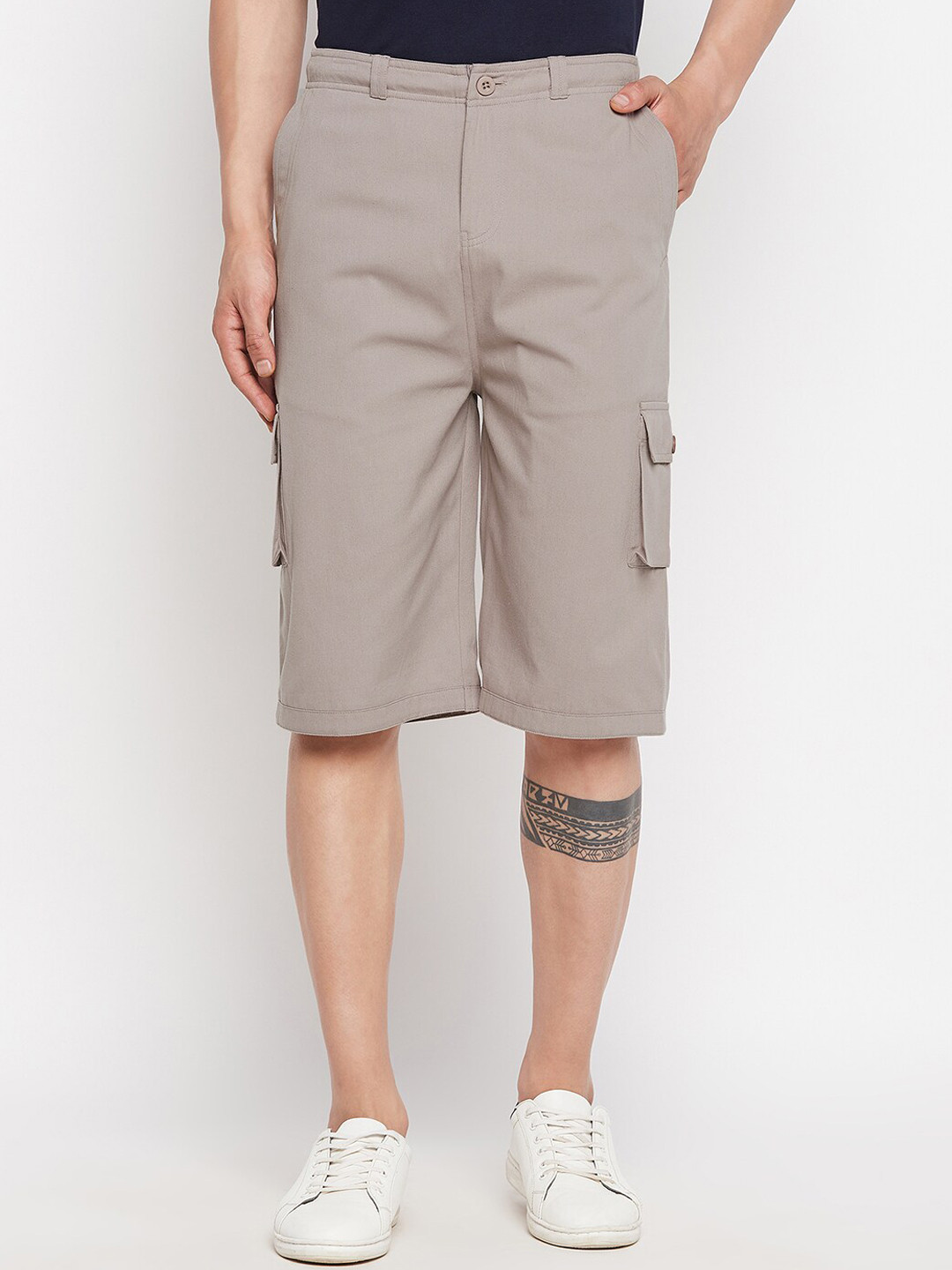 

Hypernation Men Grey High-Rise Pure Cotton Cargo Shorts