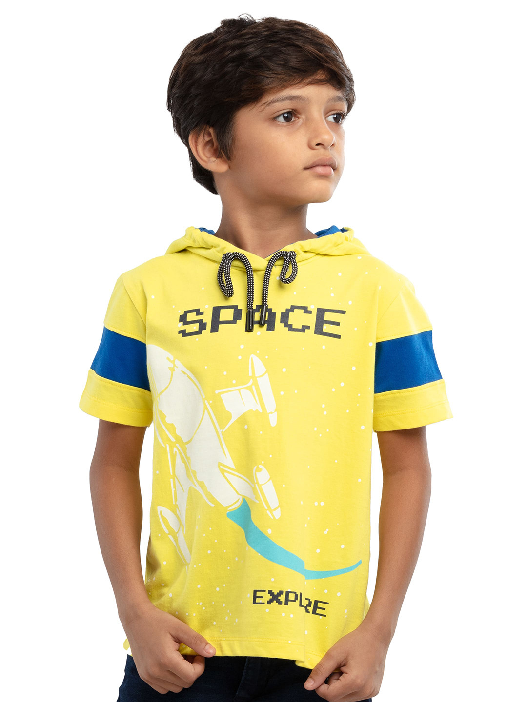 

UNDER FOURTEEN ONLY Boys Yellow Printed Hooded T-shirt