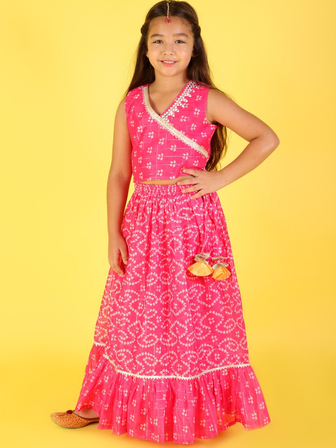 

LIL DRAMA Girls Pink & Off White Printed Ready to Wear Lehenga &