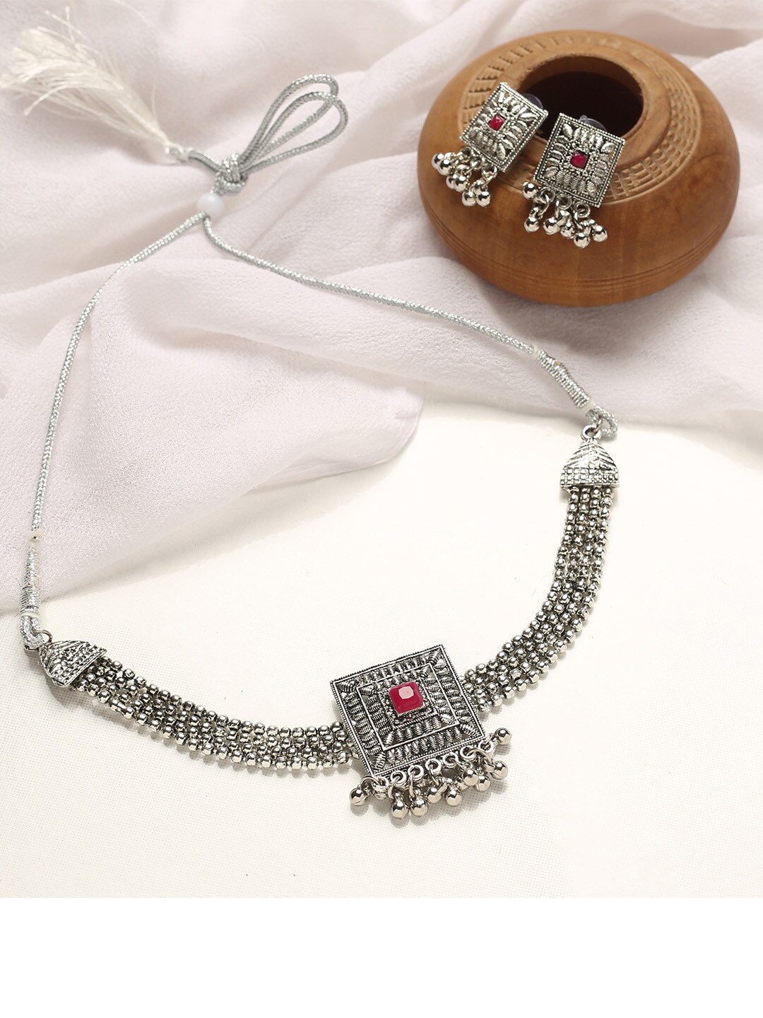 

MAD CLUB Women Oxidized German Silver Brass Alloy Necklace with Earrings