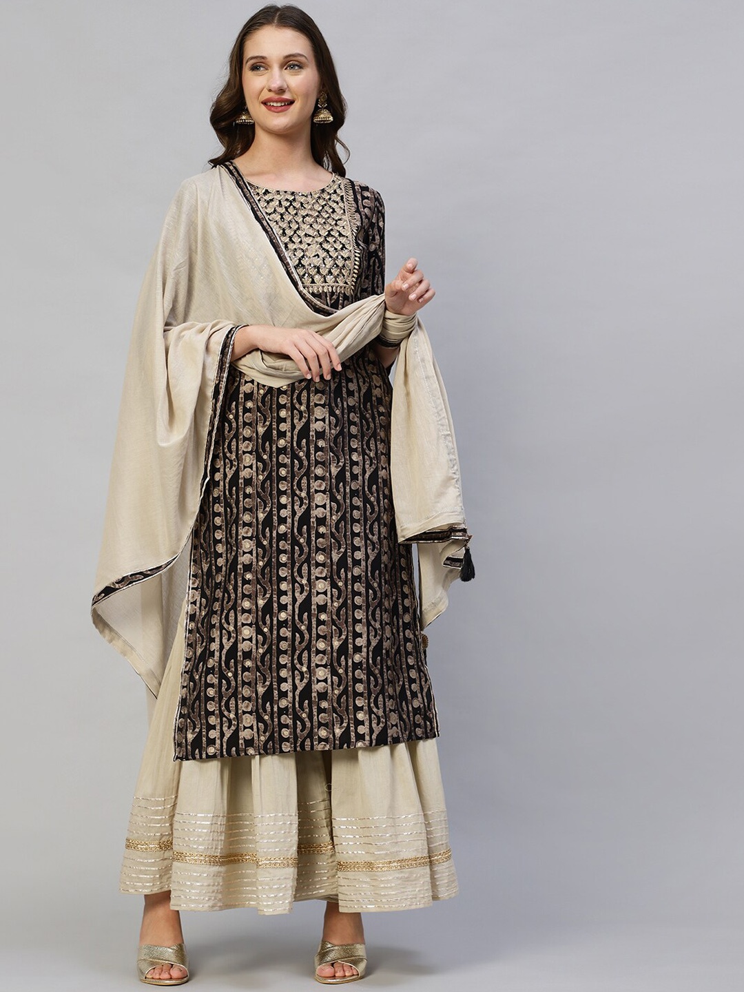 

FASHOR Women Black Ethnic Motifs Printed Kurta with Sharara & Dupatta