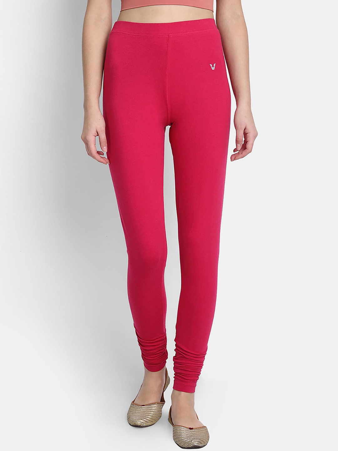 

VStar Women Pink Solid Churidar Length Slim-Fit Leggings