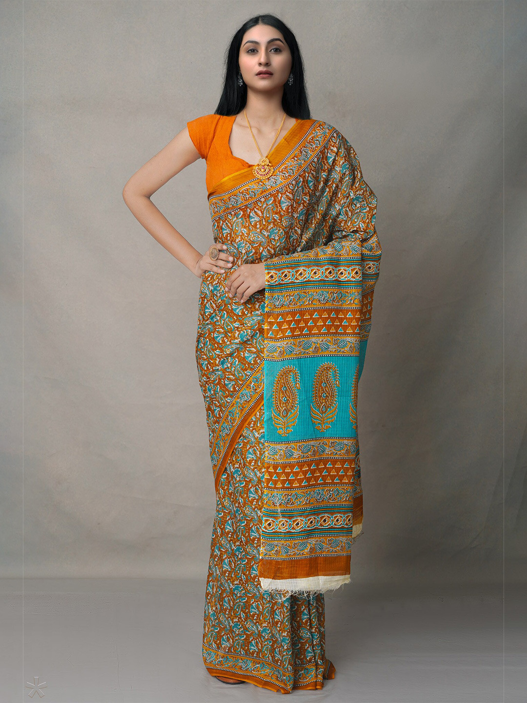 

Unnati Silks Brown & Blue Woven Design Pure Cotton Handloom Sustainable Block Print Saree
