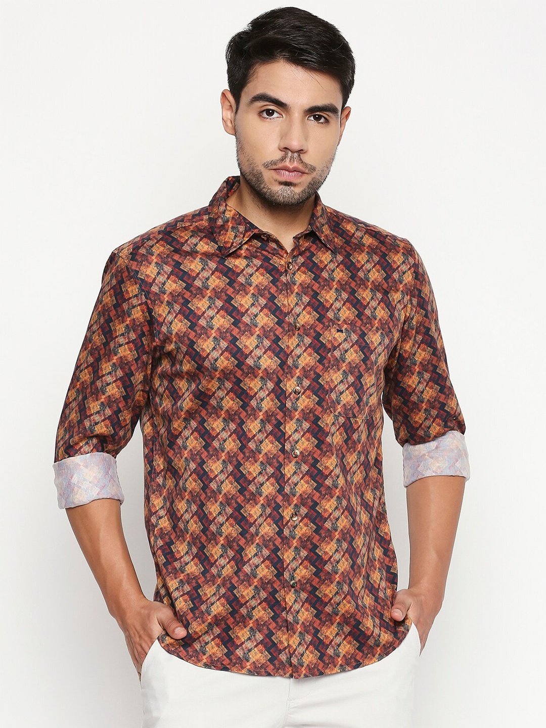 

Basics Men Maroon Slim Fit Printed Casual Shirt