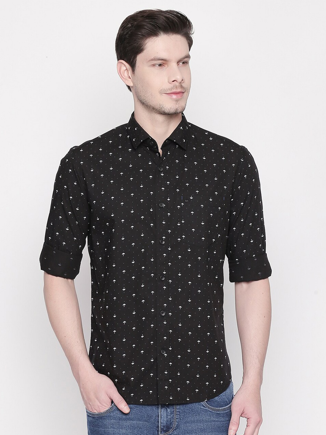 

Basics Men Black Slim Fit Printed Casual Shirt