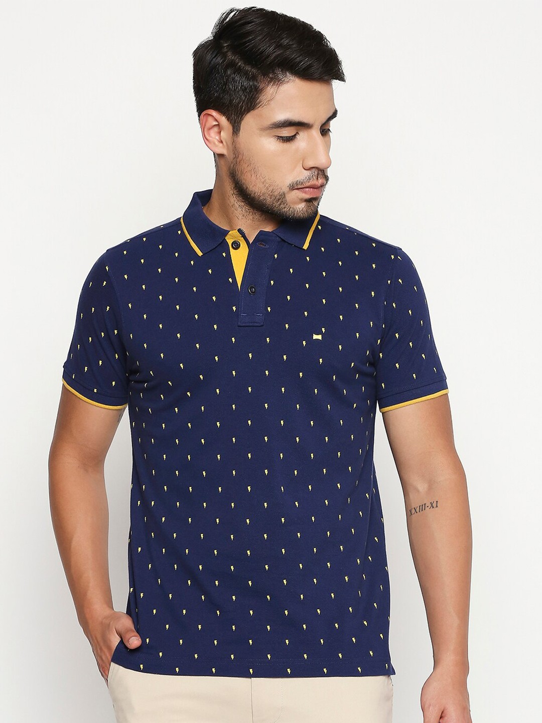 

Basics Men Blue Printed Cotton Polo Collar Slim Fit T-shirt