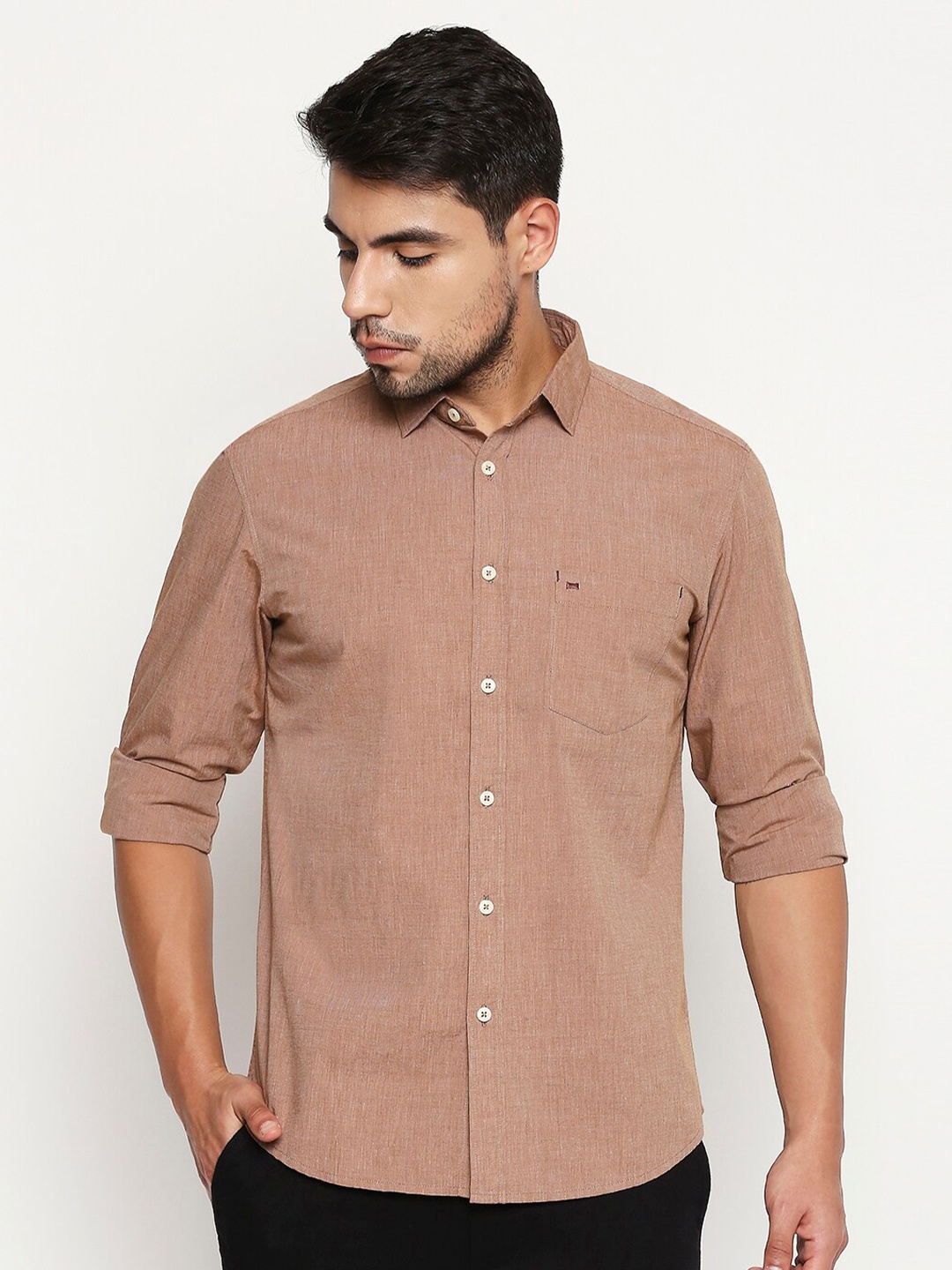 

Basics Men Brown Slim Fit Solid Cotton Casual Shirt