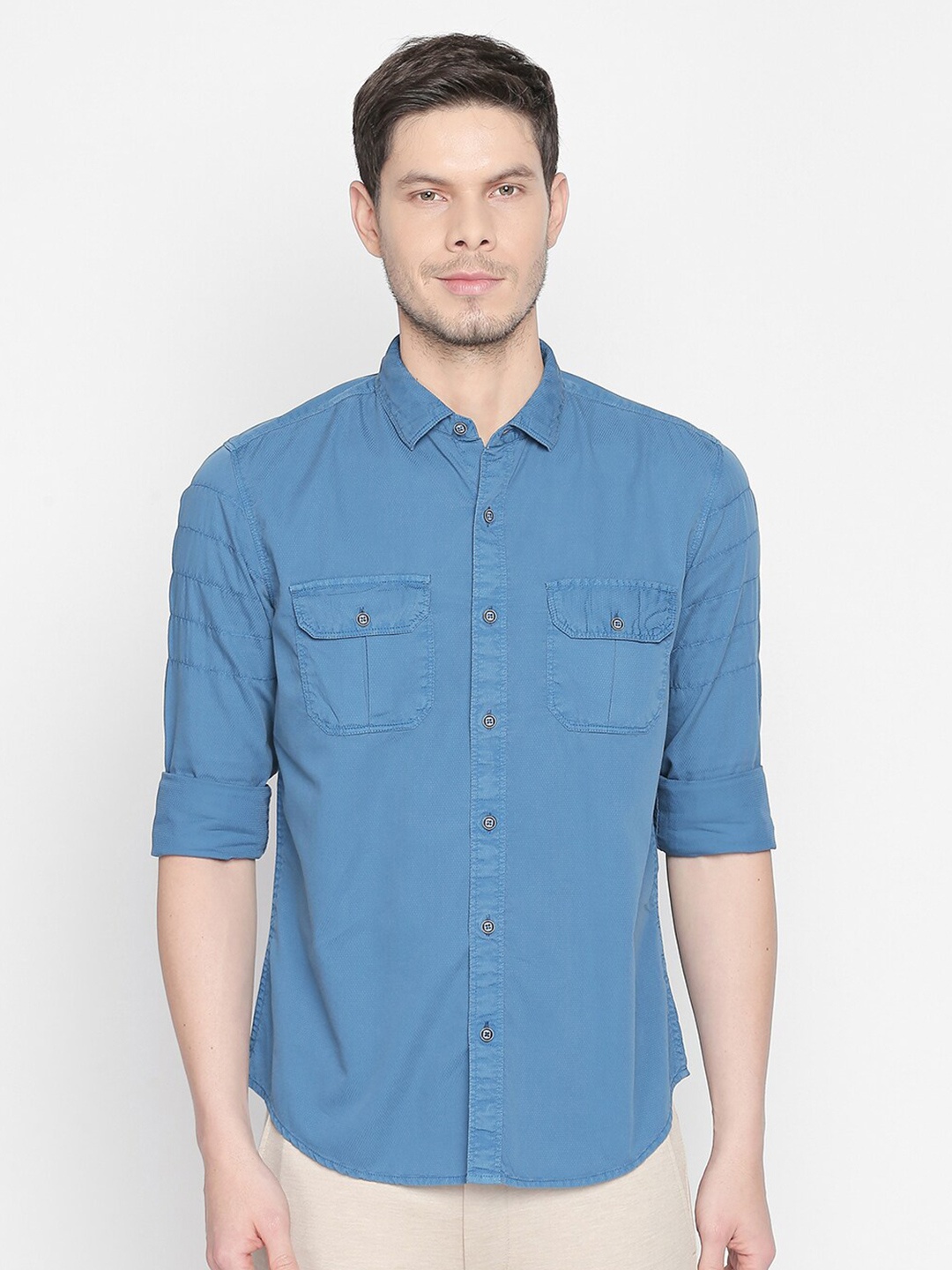 

Basics Men Blue Slim Fit Garment Dyed Dobby Casual Shirt