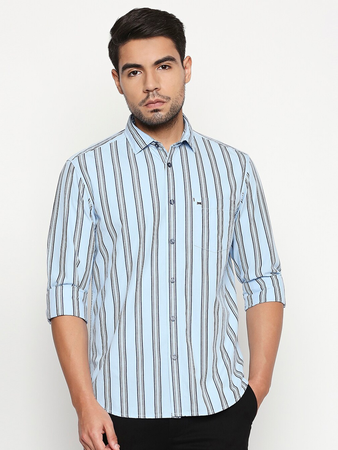 

Basics Men Blue Slim Fit Striped Casual Shirt