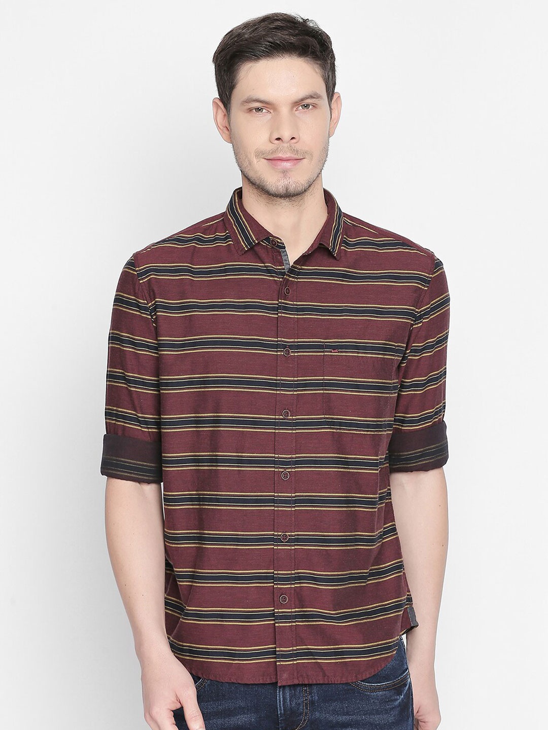 

Basics Men Brown Slim Fit Horizontal Stripes Striped Casual Shirt