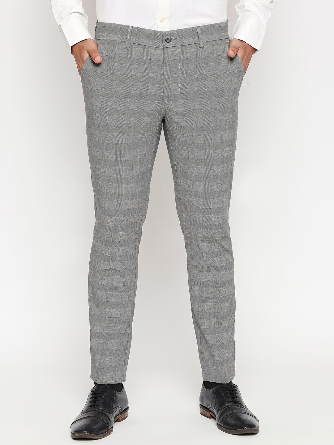 

Basics Men Grey Checked Cotton Tapered Fit High-Rise Trousers