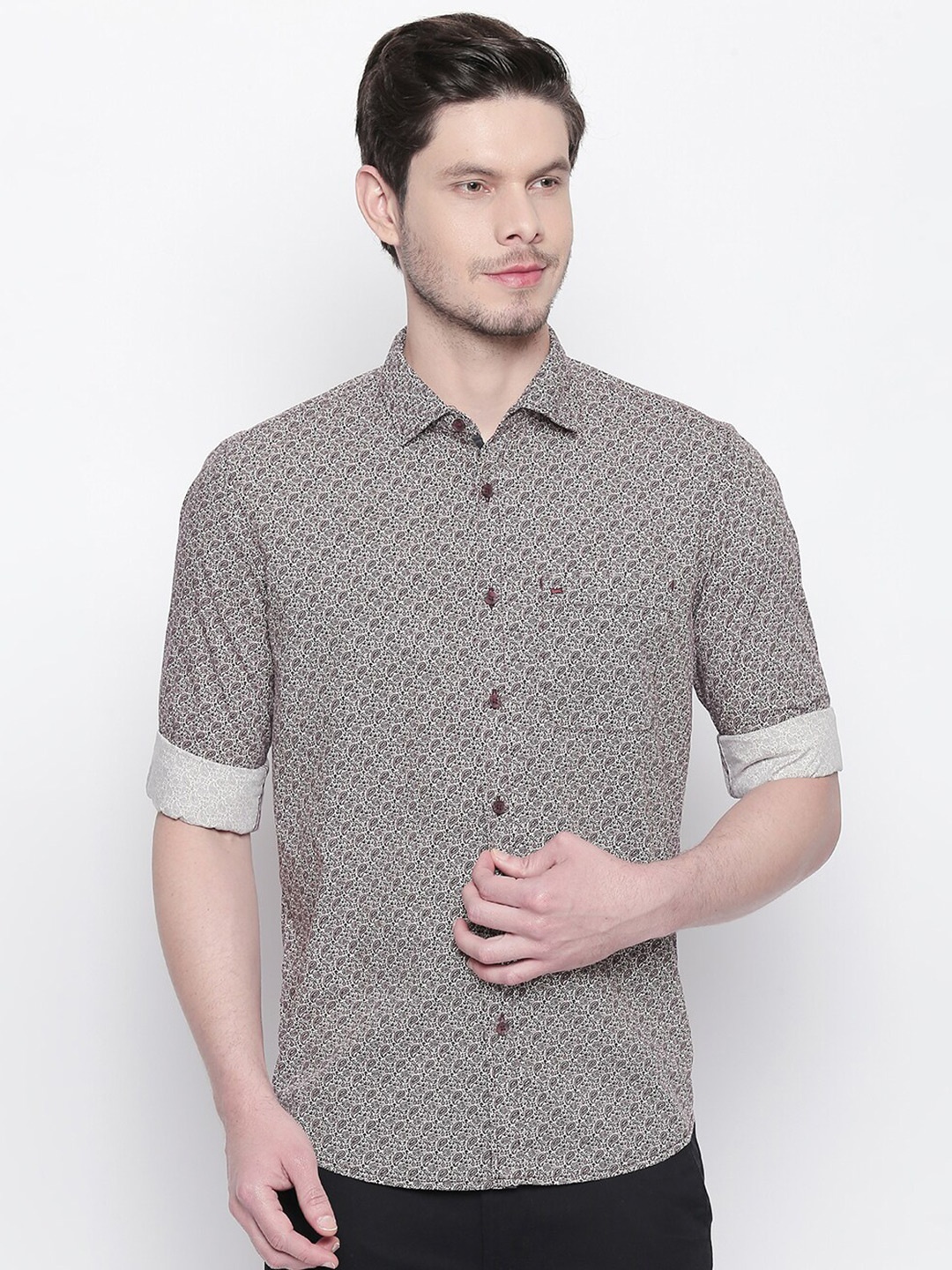 

Basics Men Maroon Slim Fit Floral Printed Casual Shirt