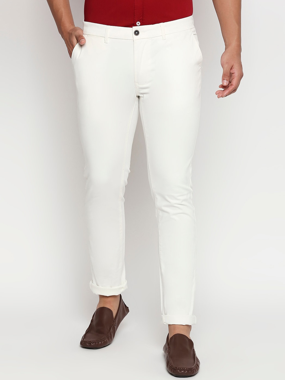 

Basics Men Off White Tapered Fit Trousers