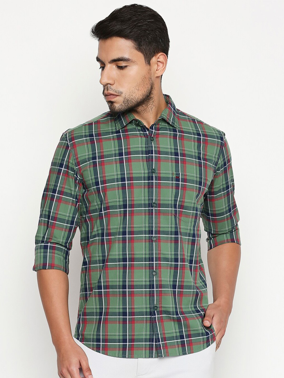 

Basics Men Green Slim Fit Tartan Checks Checked Casual Shirt