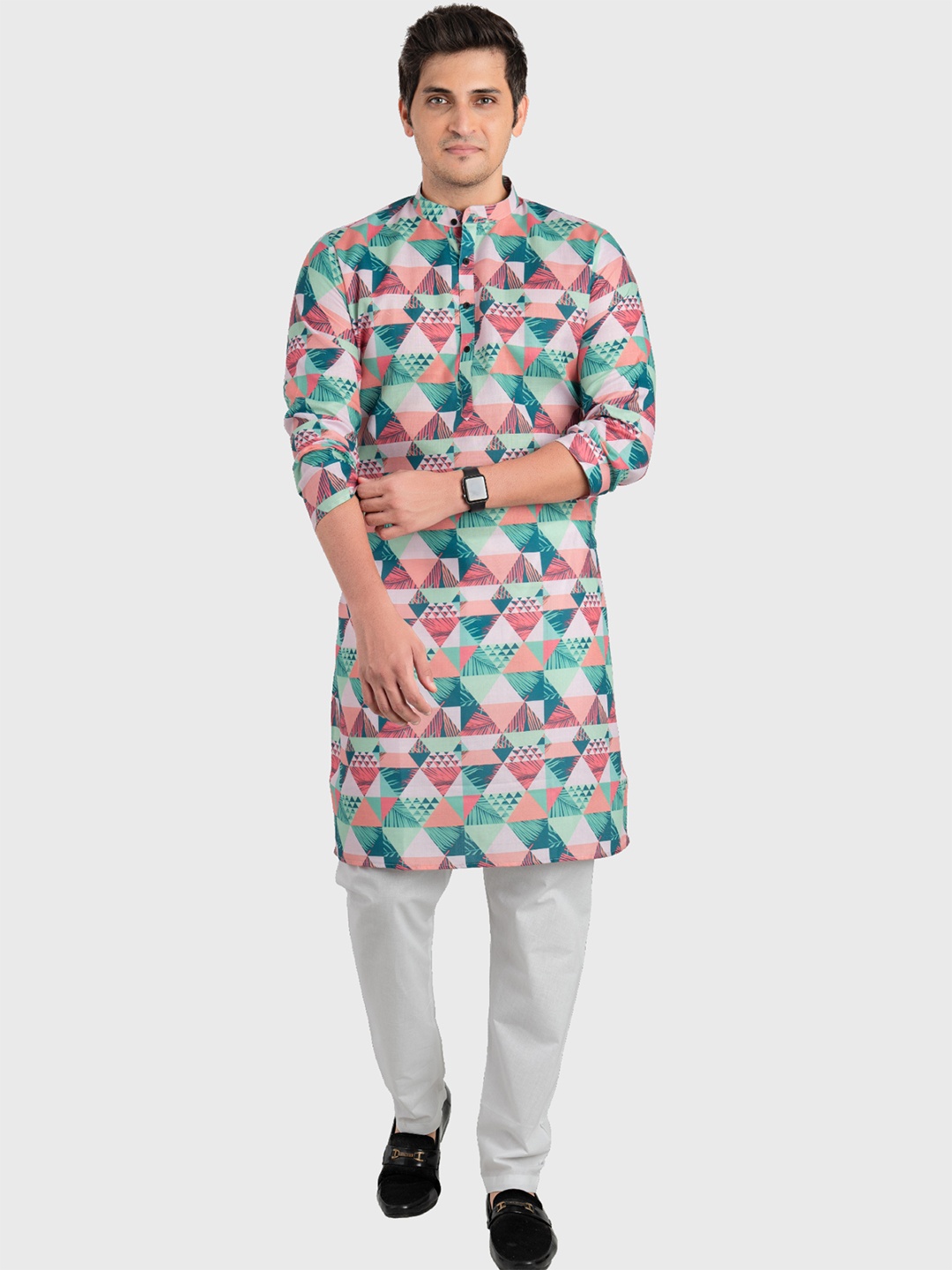 

SHIWAM ETHNIX Men Green Printed Regular Straight Cotton Kurta, Blue