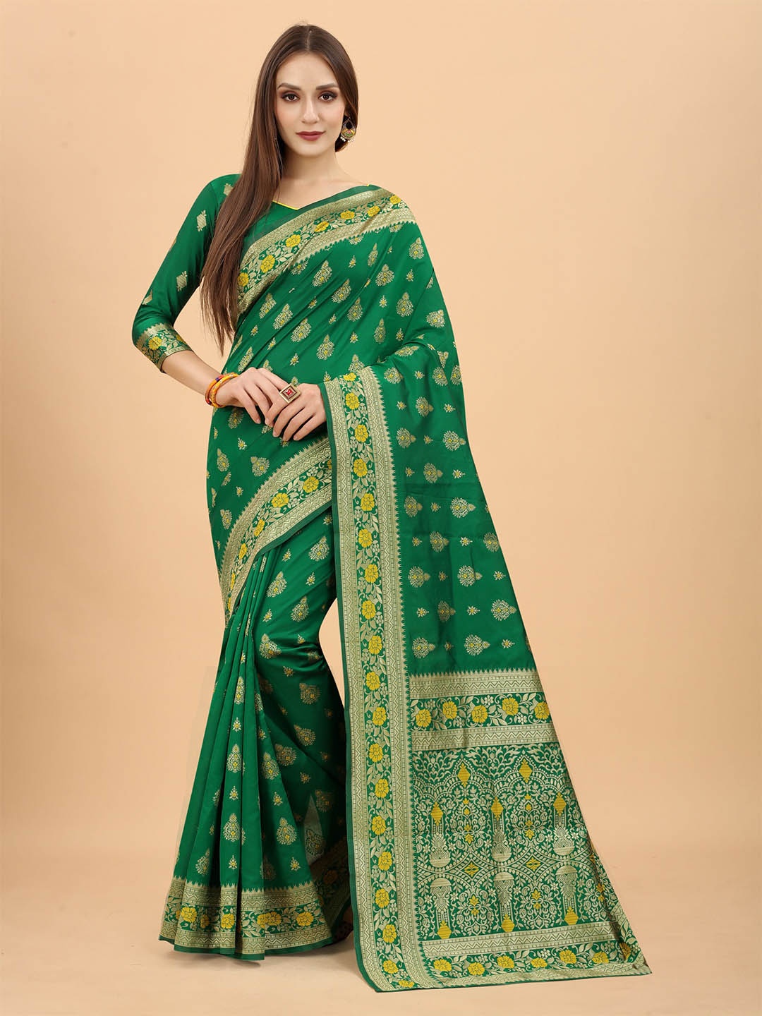 

INDI AVTAAR Green & Yellow Woven Design Silk Cotton Heavy Work Banarasi Saree