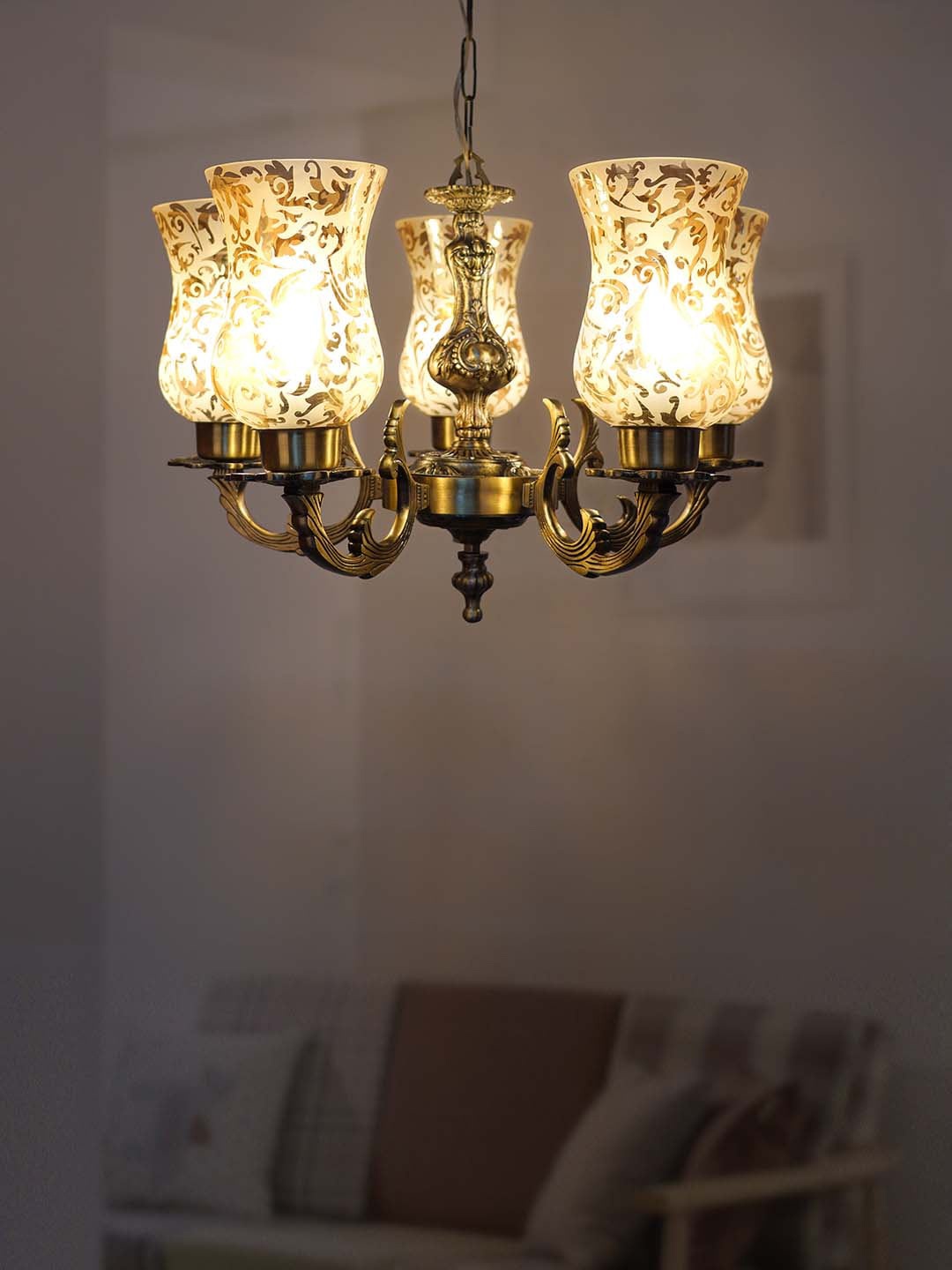 

Fos Lighting Gold-Toned Textured Glass Ceiling Lamp