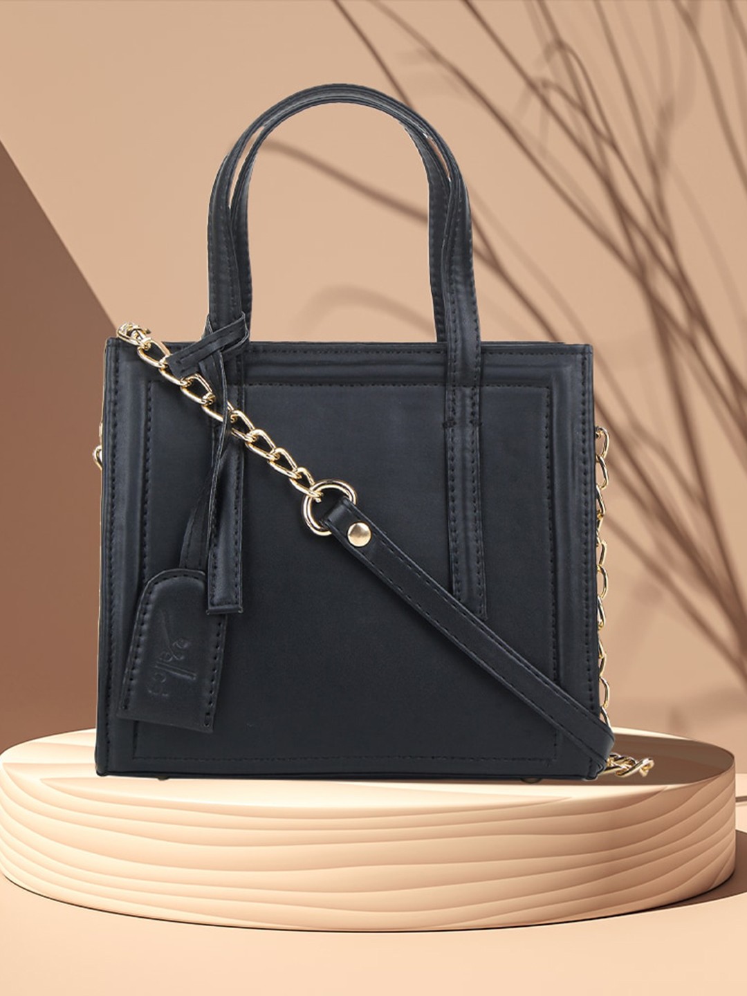 

yelloe Black Structured Handbag Textured Bag with Applique