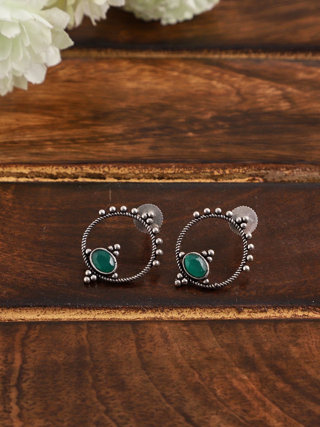 

VENI Women Silver-Toned Circular Studs Earrings