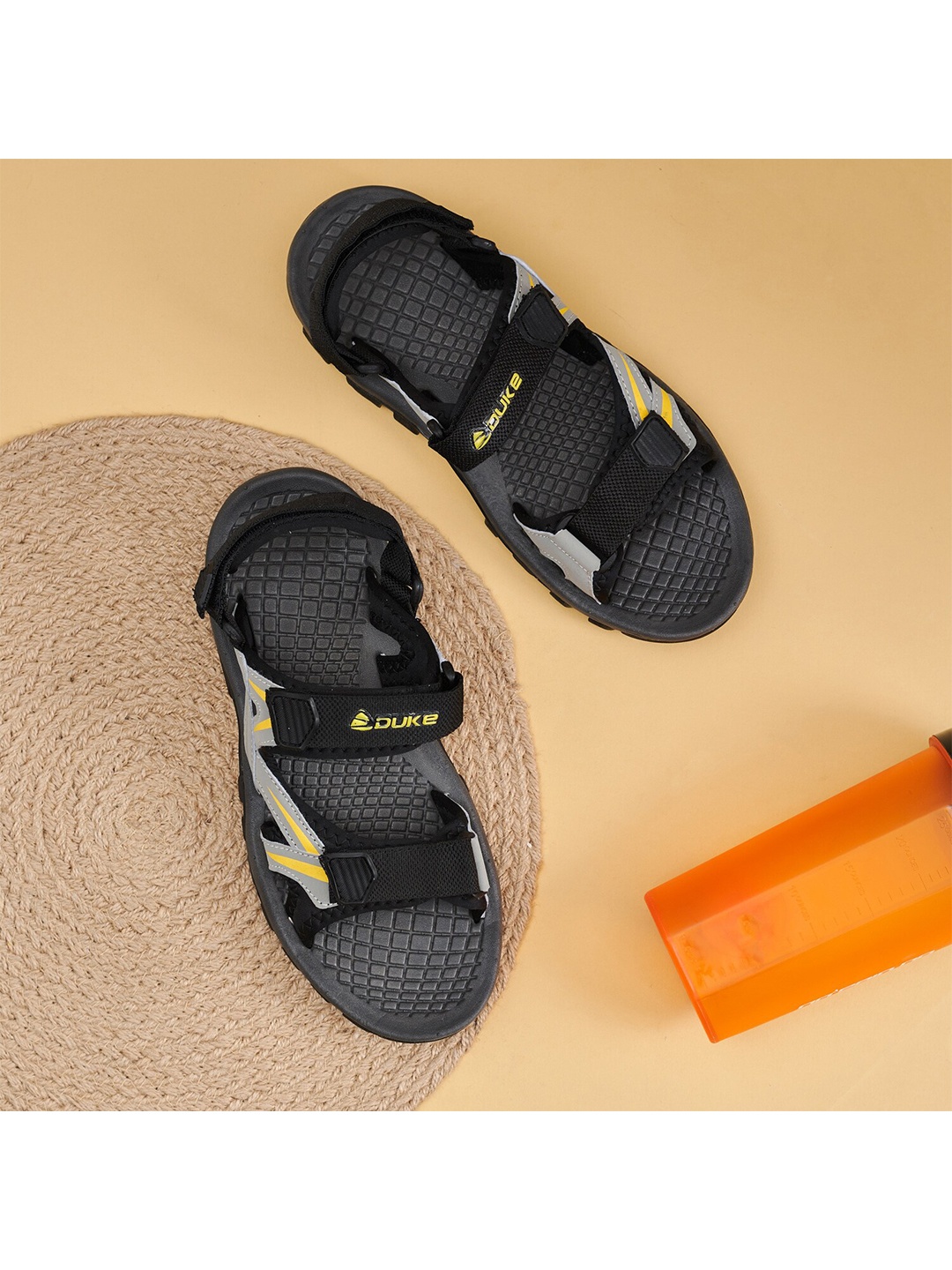 

Duke Men Grey & Yellow Sports Sandals