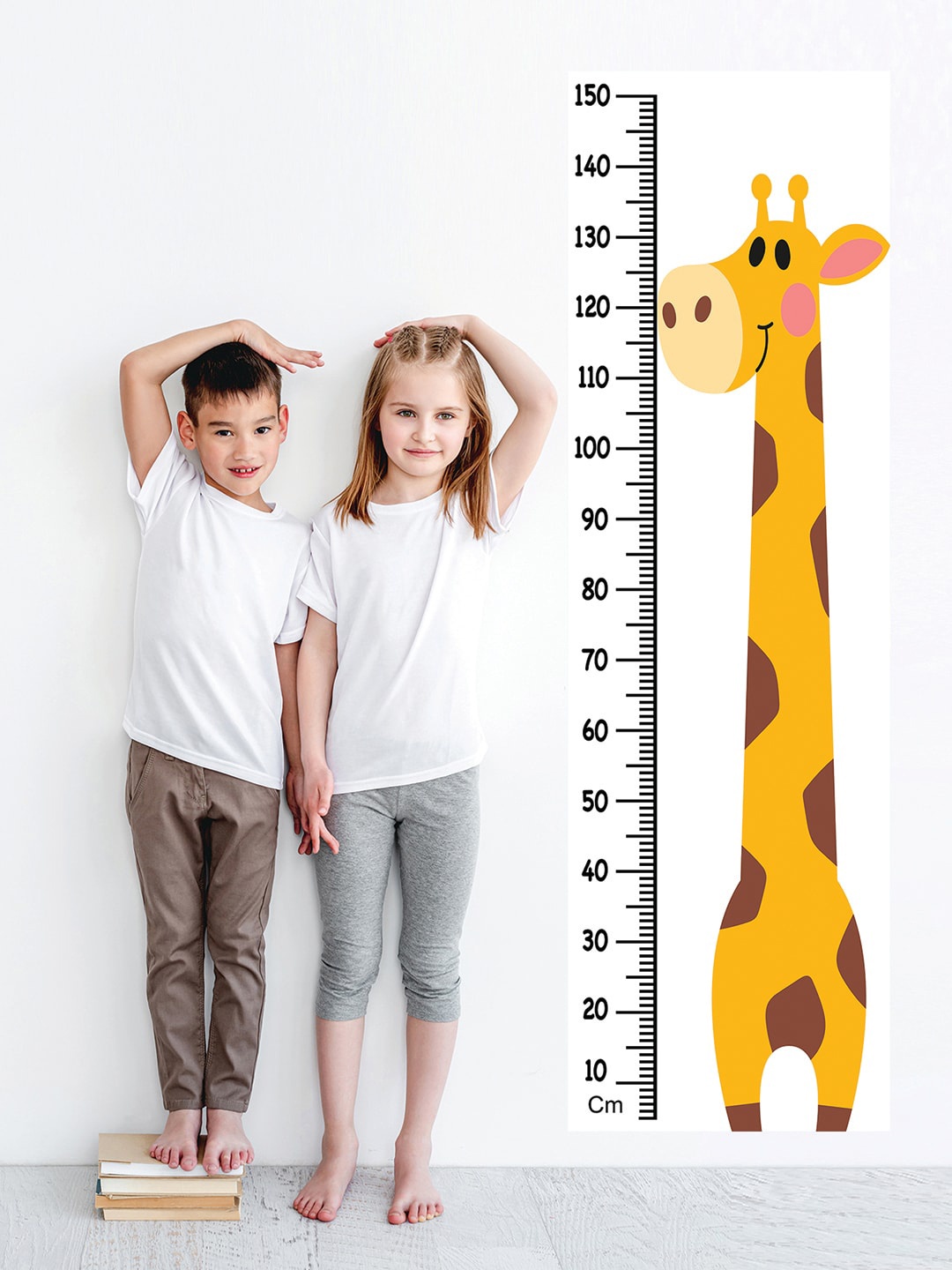 

WENS Yellow Tall Giraffe Height Chart Wall Sticker