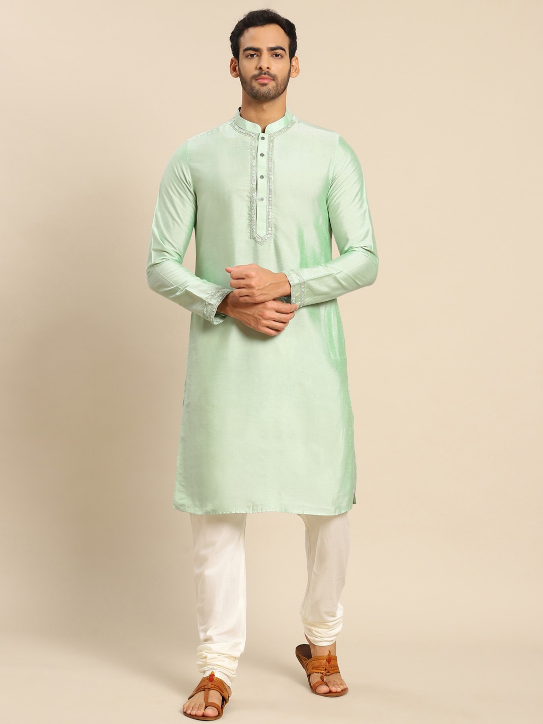 

KISAH Men Green Thread Work Straight Kurta